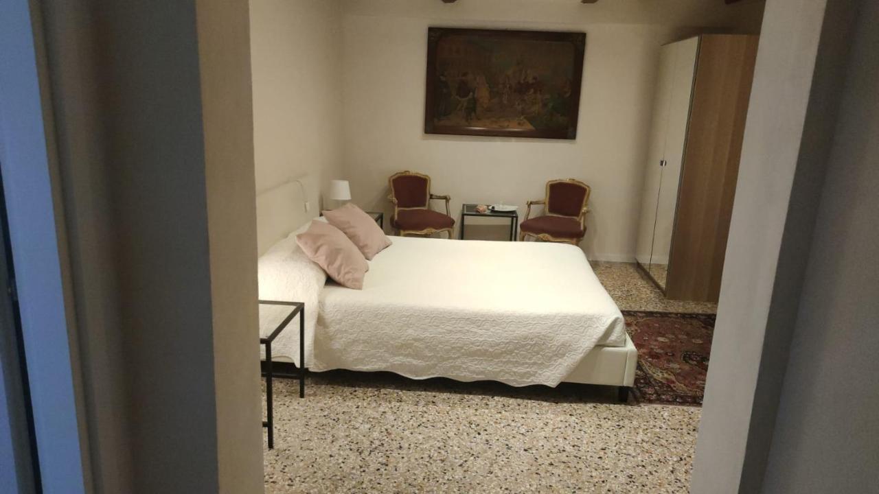 Residence Castello Venezia Veneza Exterior foto